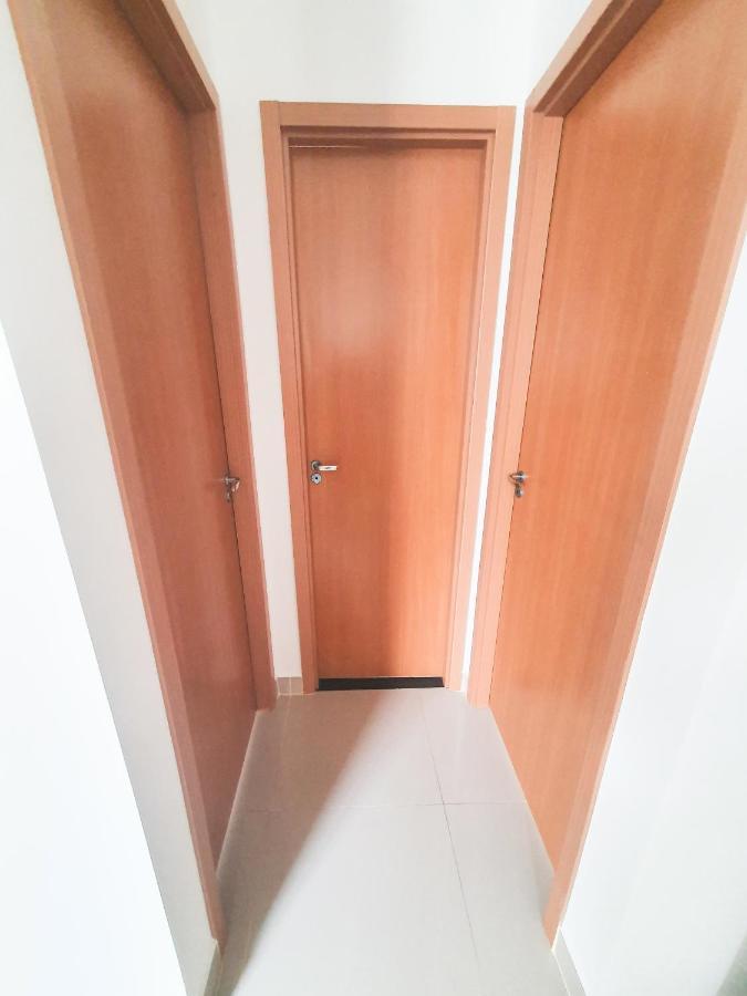 Apartamento Perto Da Praia E Do Aeroporto Appartamento Lauro de Freitas Esterno foto