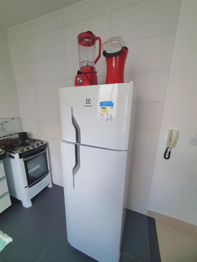 Apartamento Perto Da Praia E Do Aeroporto Appartamento Lauro de Freitas Esterno foto